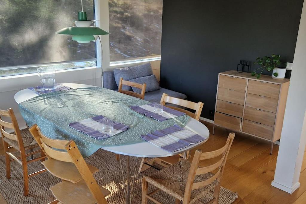 Villa Suitable For 8 During Xc Championship *